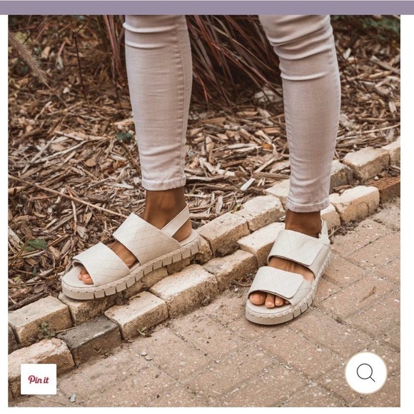 Muk Luks Flexi Westhampton Sandals Size 8 New With Tags - Picture 3 of 7